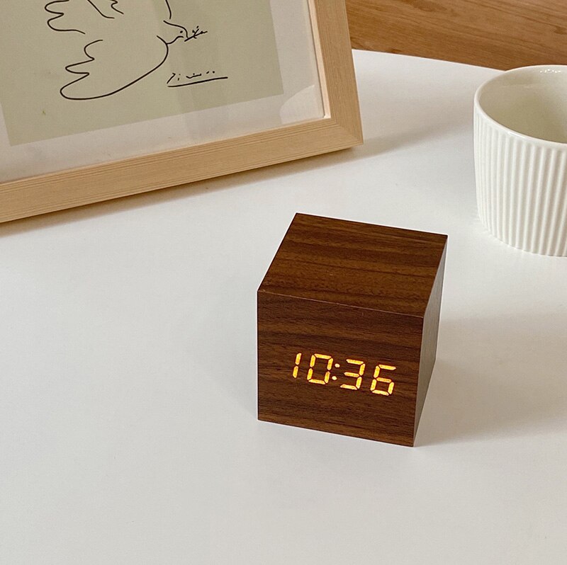 sanceo Wood Digital Clock