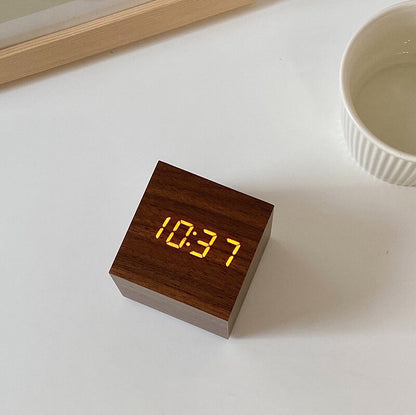 sanceo Wood Digital Clock